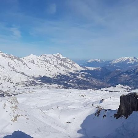 Appartement Au Pied Des Pistes La Joue du Loup Kültér fotó