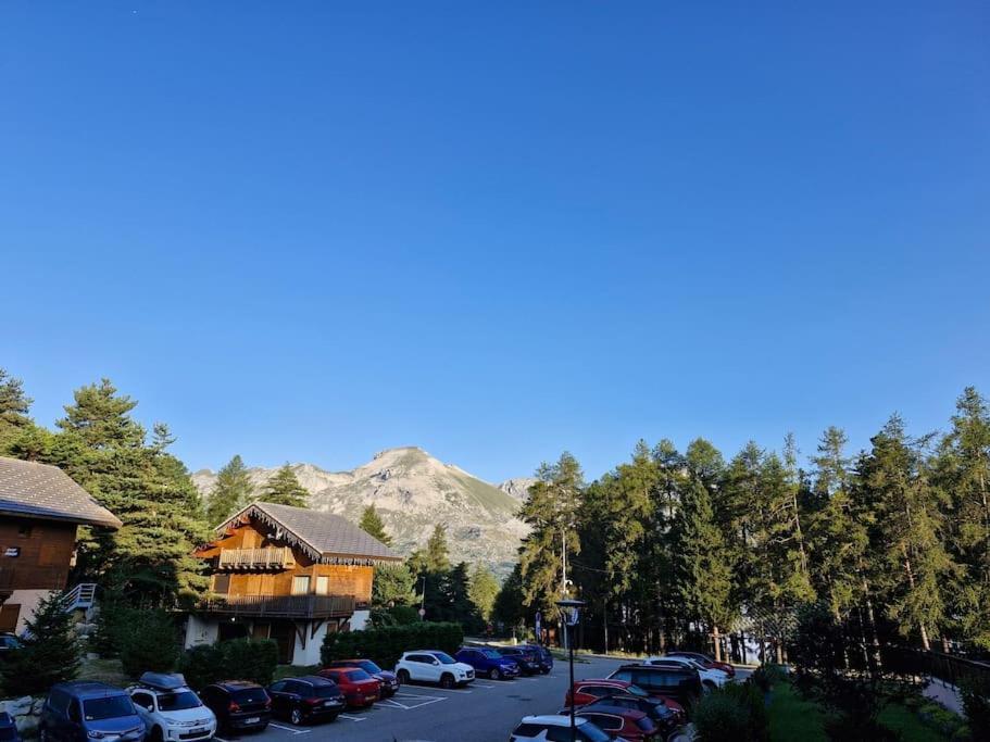 Appartement Au Pied Des Pistes La Joue du Loup Kültér fotó